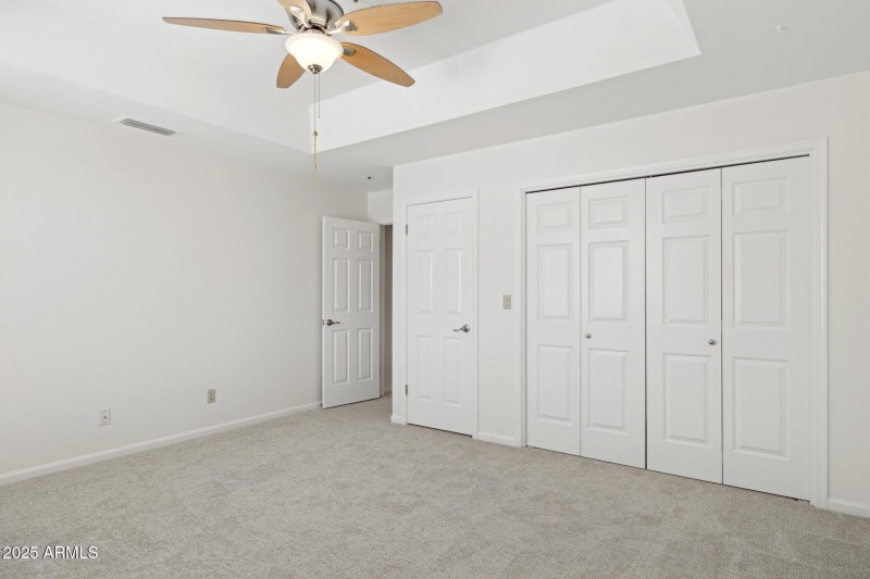 40-web-or-mls-8100-e-camelback-rd-unit-6