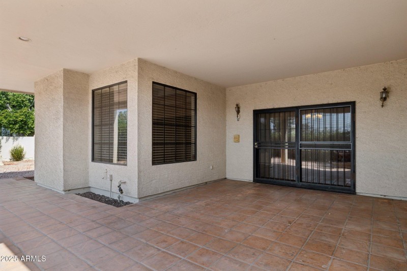 48-web-or-mls-8100-e-camelback-rd-unit-6