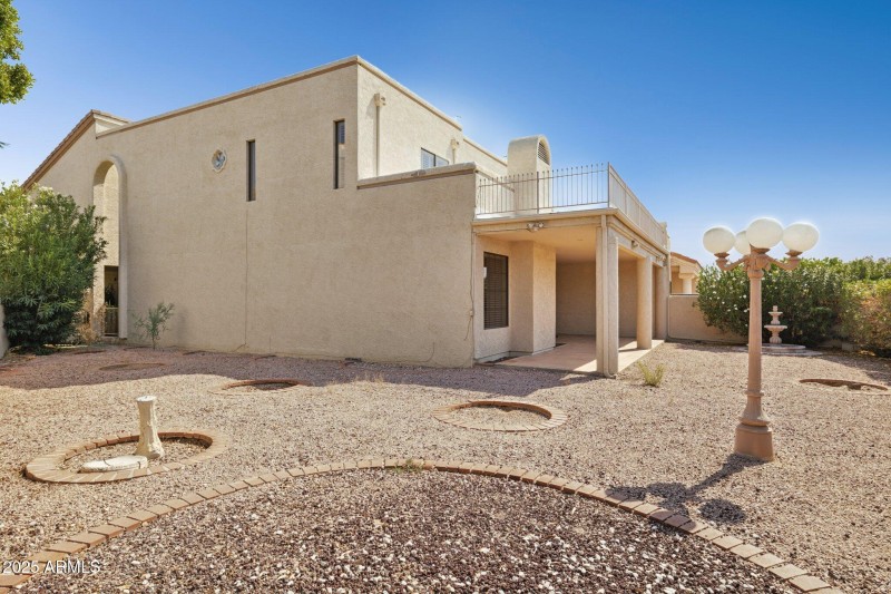 49-web-or-mls-8100-e-camelback-rd-unit-6