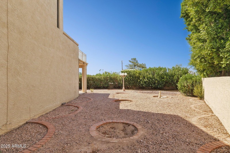 51-web-or-mls-8100-e-camelback-rd-unit-6
