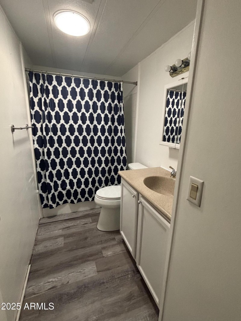 Guest Bathroom 1