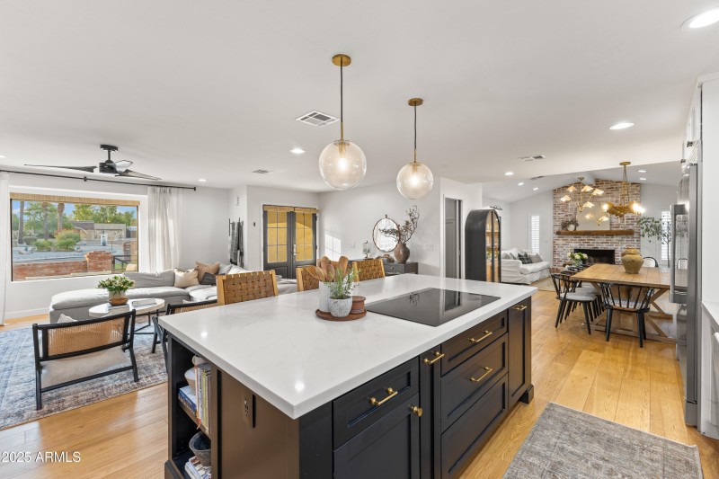 7539 E Corrine Rd-17