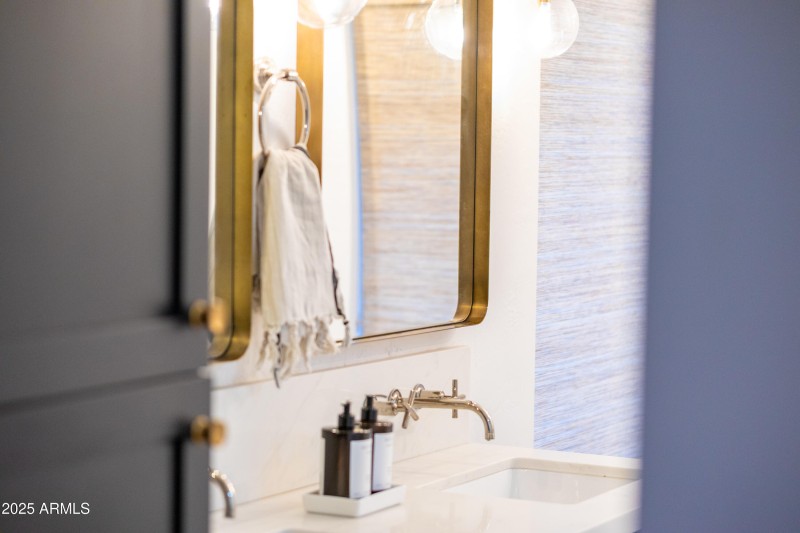 7539 E Corrine Rd-32