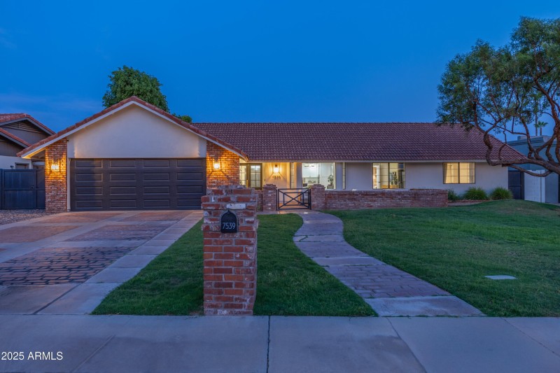 7539 E Corrine Rd-70