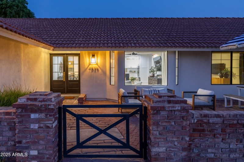 7539 E Corrine Rd-73