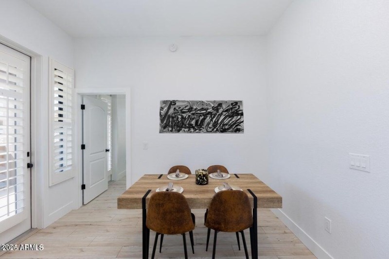 20241001214826164030000000-o