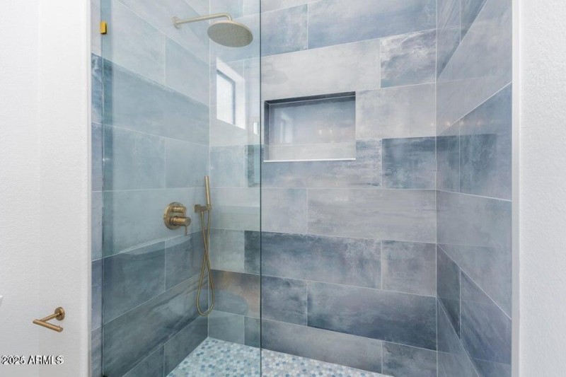 20241001214832884756000000-o