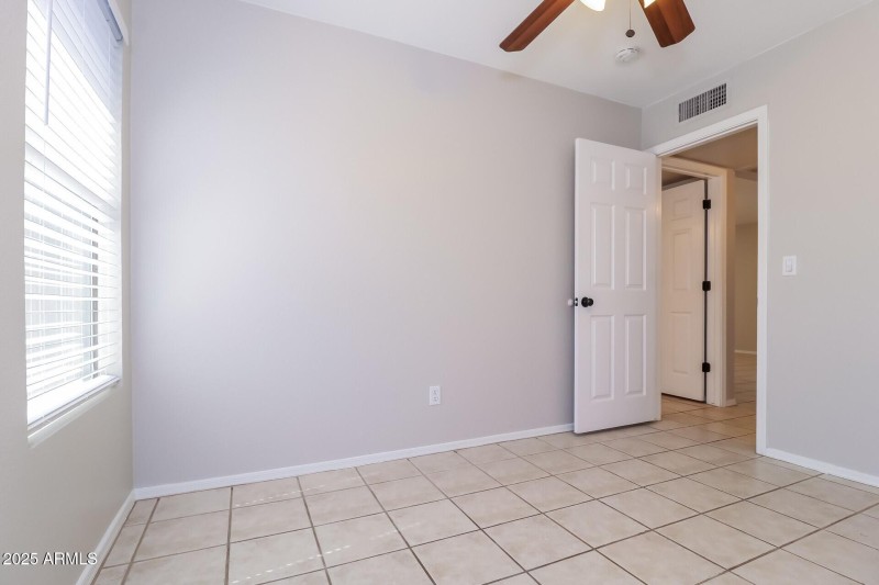 238210-photo-6329b05aebfdc