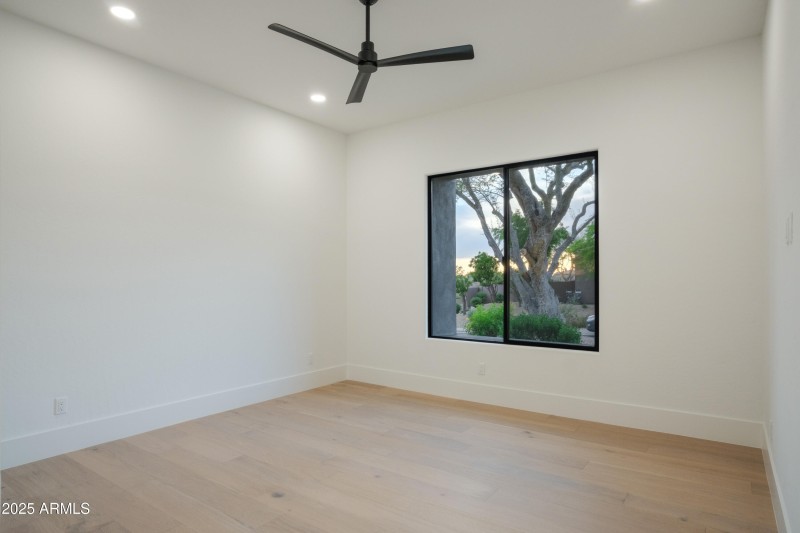 Guest Bedroom 3