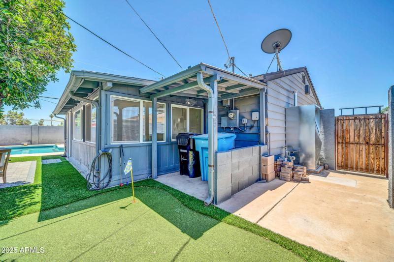 1214 W Highland Ave-41