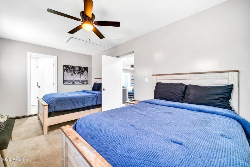 1214 W Highland Ave-31