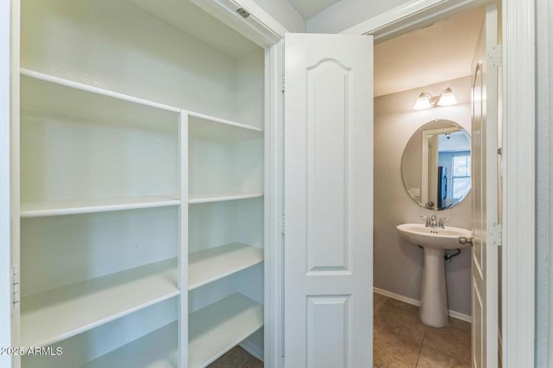 16_900_S_94th_St_Chandler_AZ_85224_USA-B