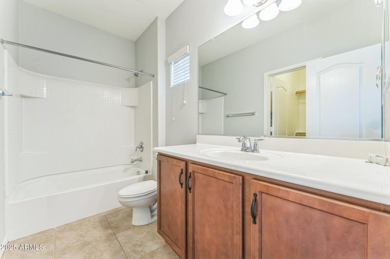 18_900_S_94th_St_Chandler_AZ_85224_USA-B