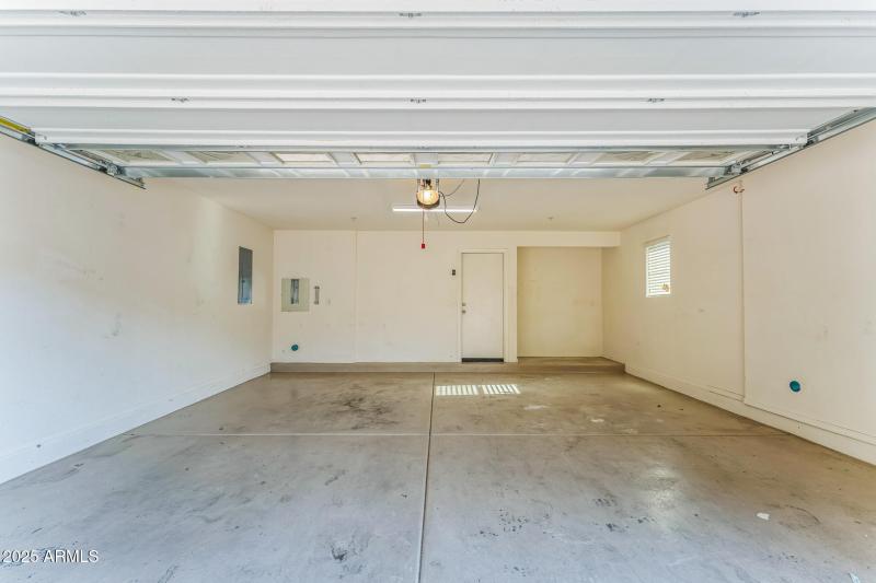 22_900_S_94th_St_Chandler_AZ_85224_USA-O