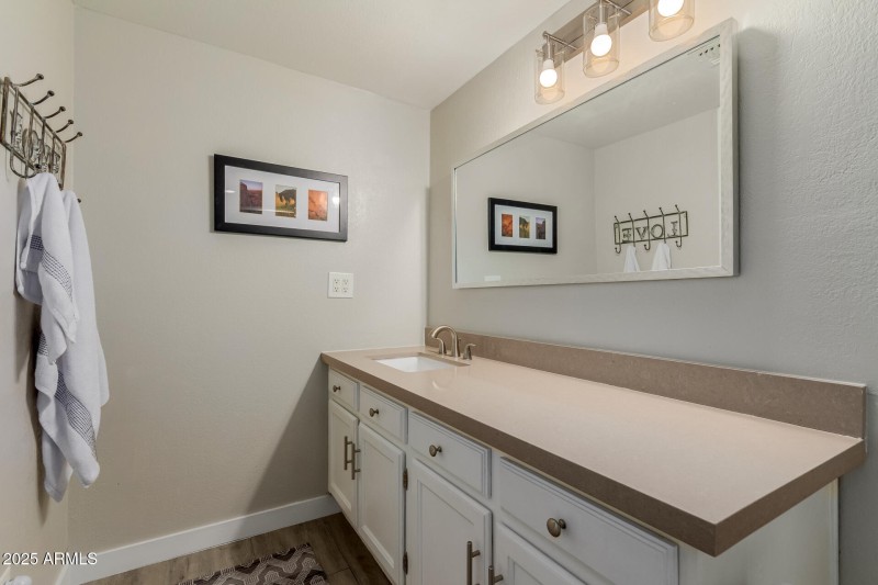 Primary ensuite bath
