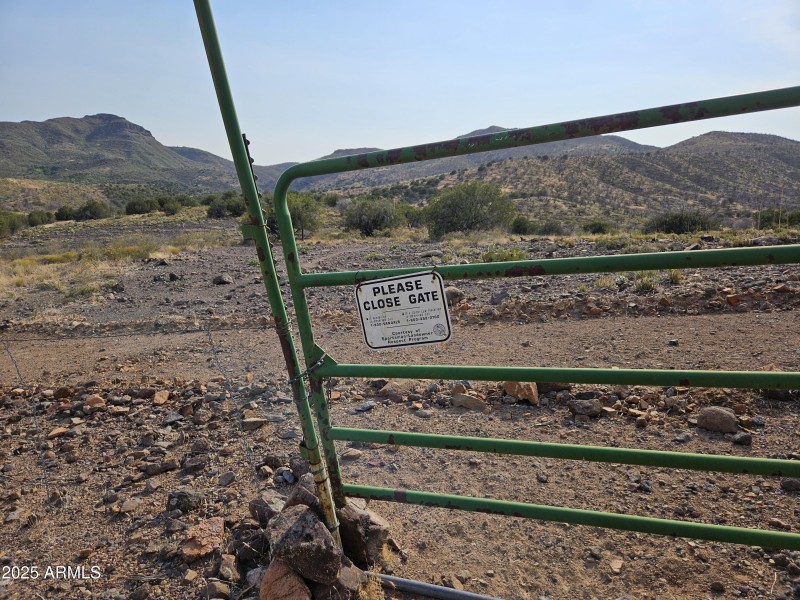 Tonto_gate_1
