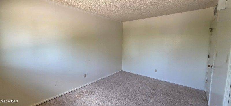 1004 East Mescal Drive