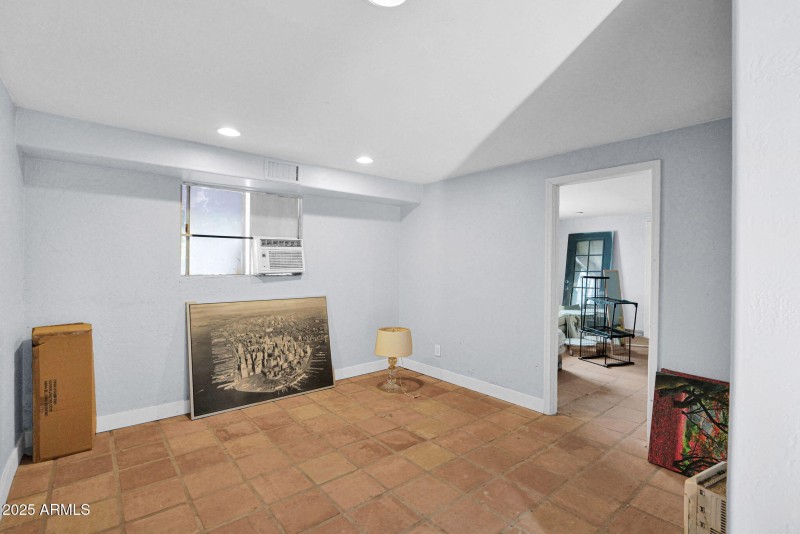 19-web-or-mls-P1246793