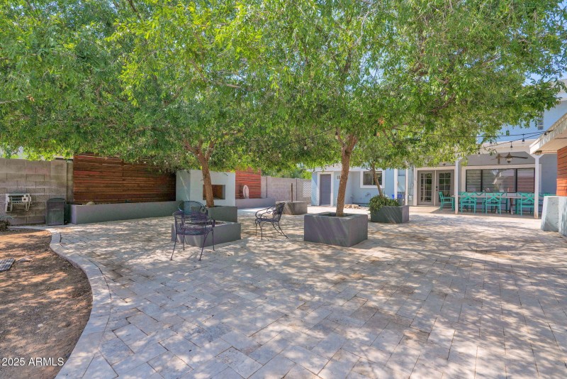 27-web-or-mls-P1246808