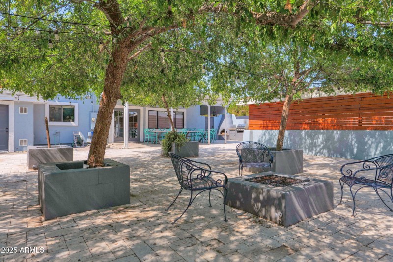 28-web-or-mls-P1246810