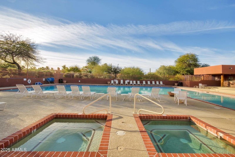 RMR swimming pool