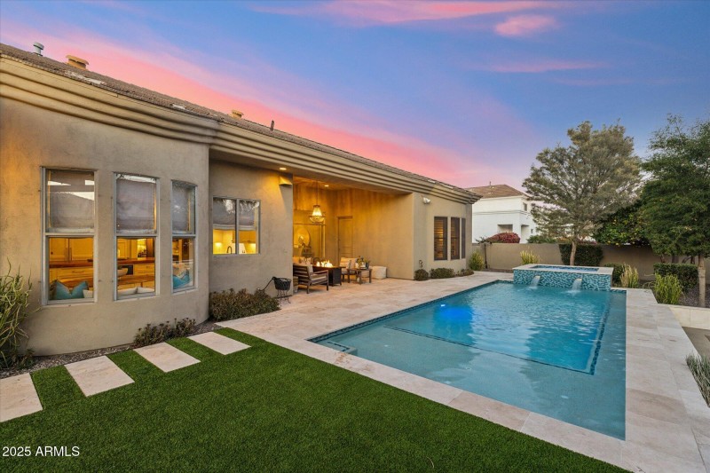 Pool Twilight