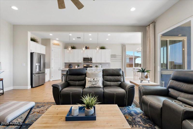05-Living Room