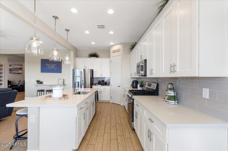 07-Kitchen