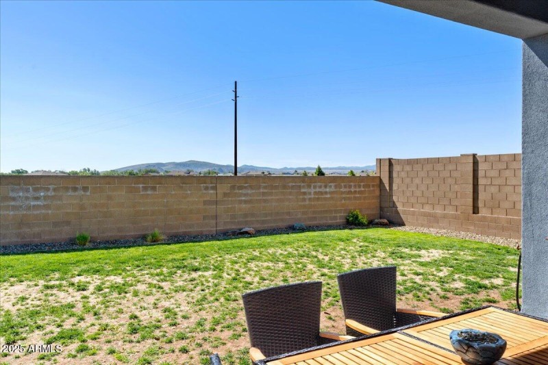 28-Backyard View