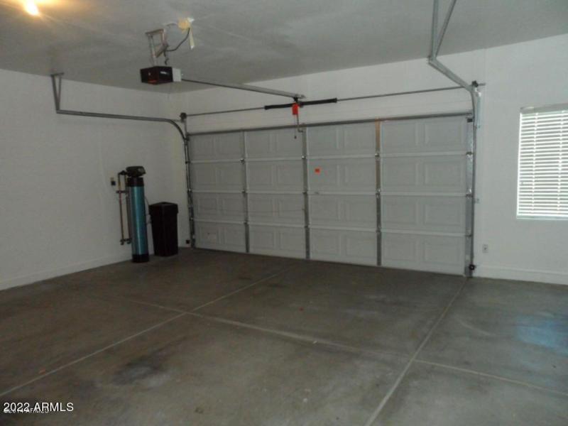 oversize garage with opener