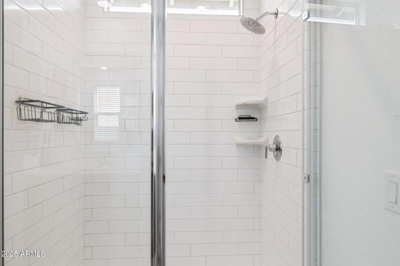 26-web-or-mls-12347-e-soloman-rd