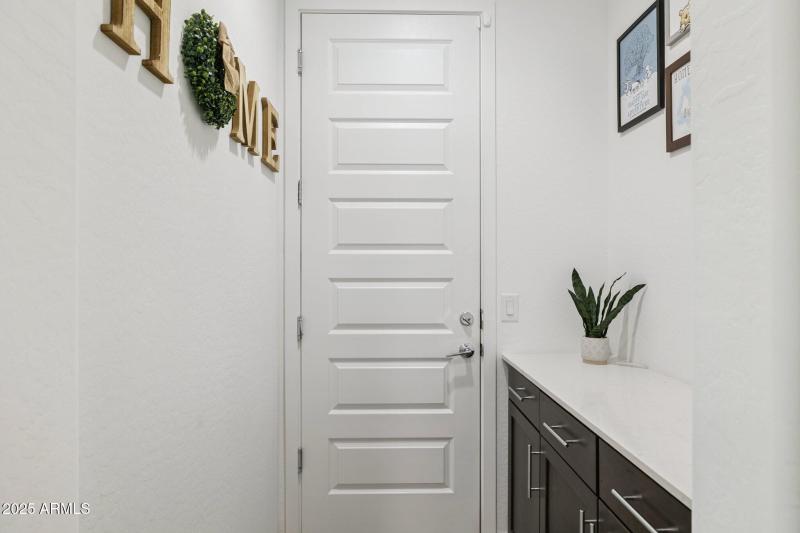 43-web-or-mls-12347-e-soloman-rd