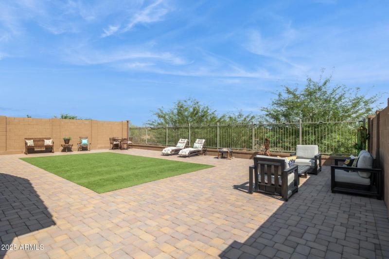 49-web-or-mls-12347-e-soloman-rd