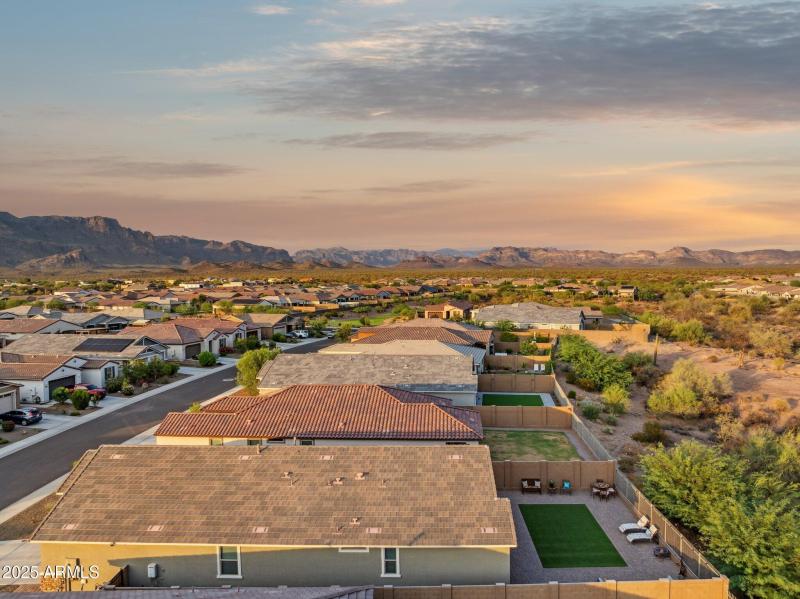 62-web-or-mls-12347-e-soloman-rd