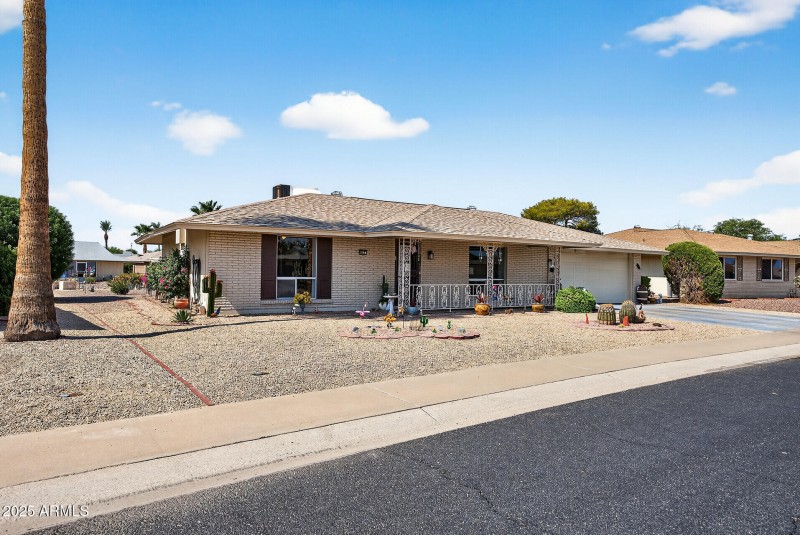 02_9227_Meadow_Hills2_mls