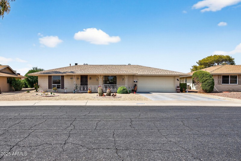 05_9227_Meadow_Hills5_mls