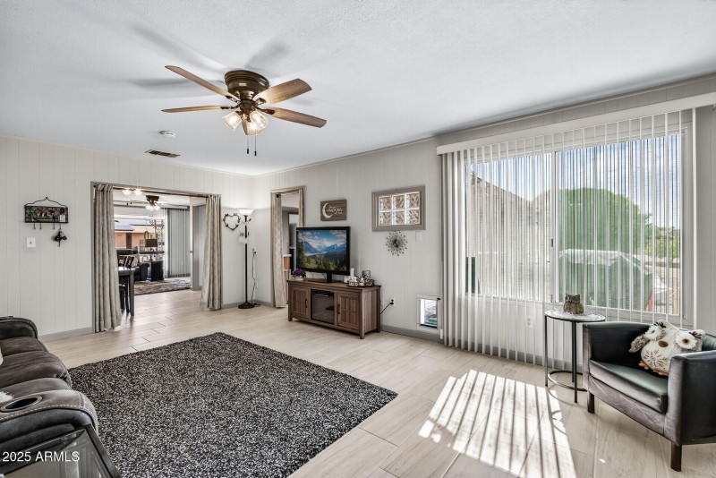 19_9227_Meadow_Hills19_mls