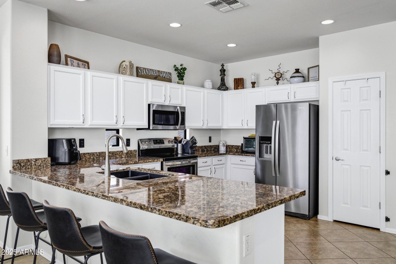 3676 E Janelle Way-18