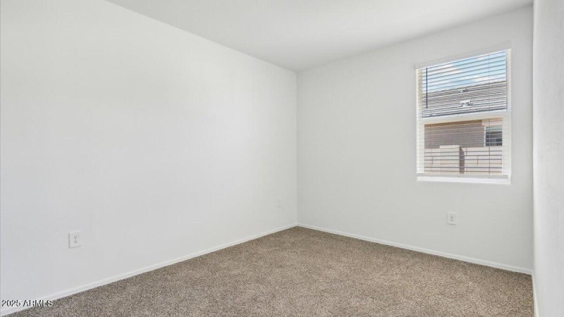 Caroline bedroom 3
