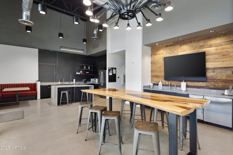 2165 S Douglas Dr Unit E-182-27