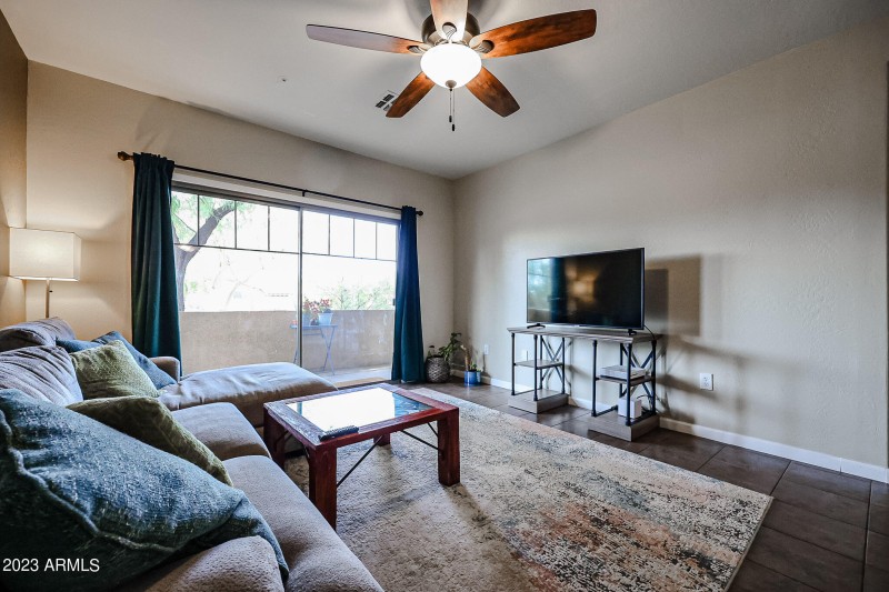South Scottsdale 2 bedroom Lease