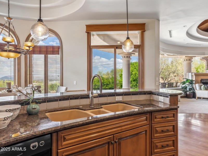 020_Kitchen with Scenic Outlook