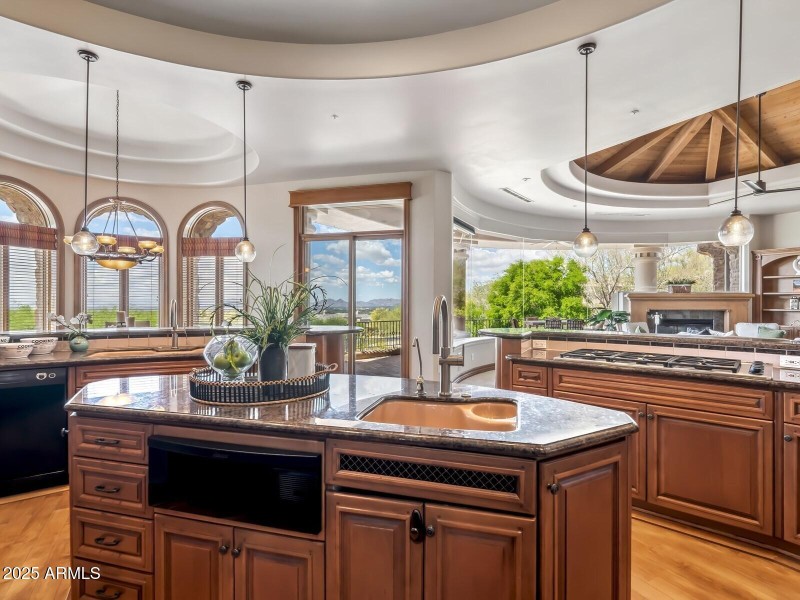 021_Kitchen with Dual Islands