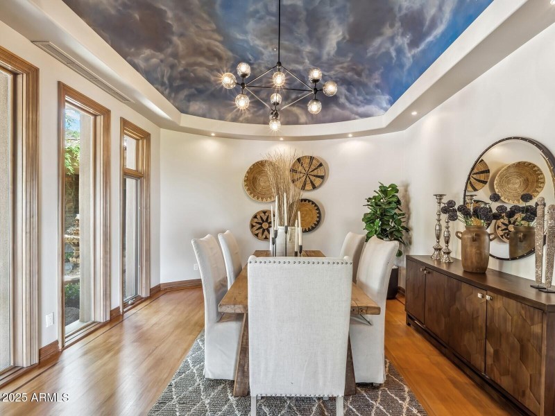 027_Artful Dining Design