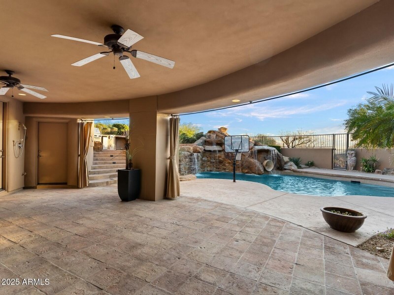056_Shaded Outdoor Living