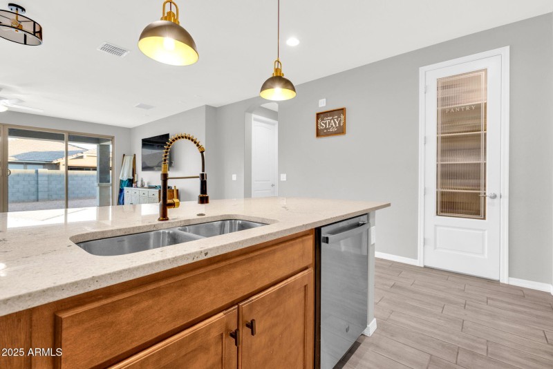 6-web-or-mls-368A6890