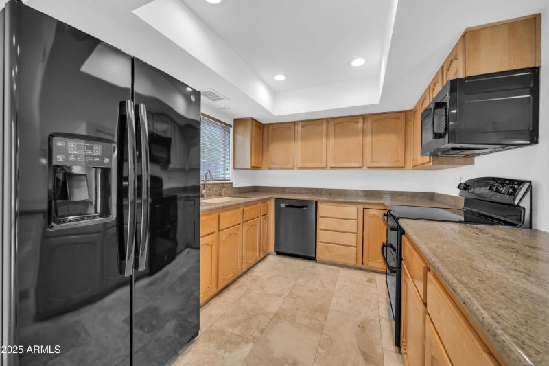 16323 E Glenbrook Blvd-15