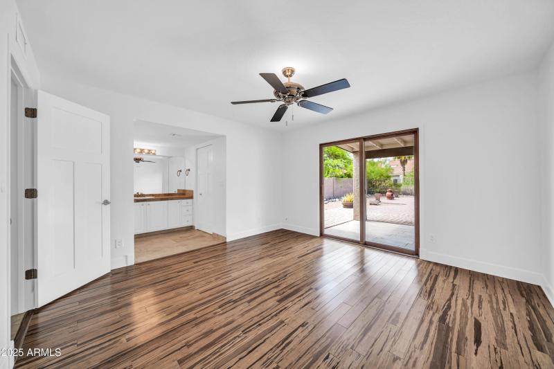 16323 E Glenbrook Blvd-20