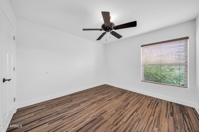 16323 E Glenbrook Blvd-28