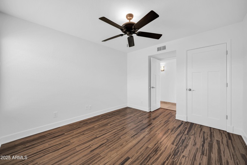 16323 E Glenbrook Blvd-30